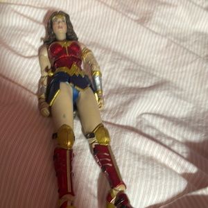 Superwoman Action Figurine 12”